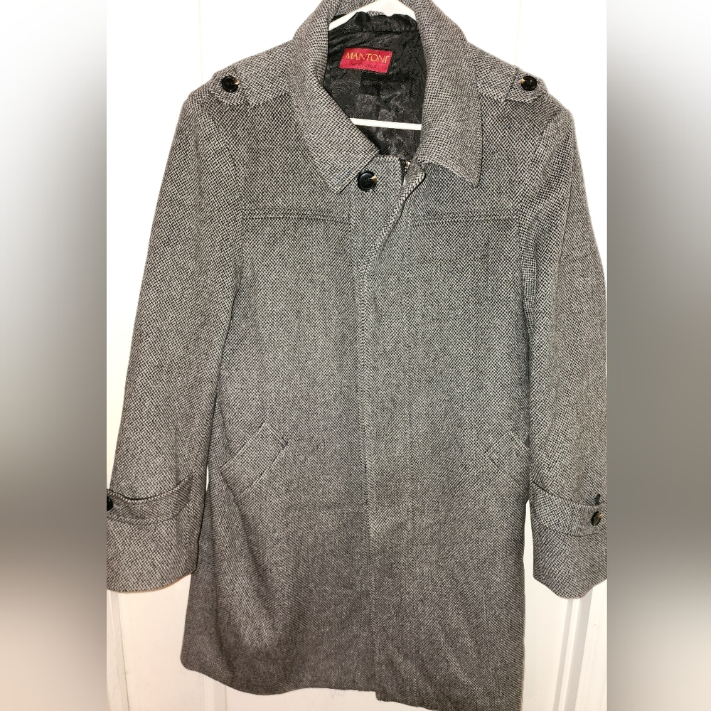 Mantoni Milan Mens wool coat